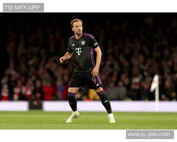 凯恩：从足球天才到战术大师的传奇人生与职业轨迹探讨