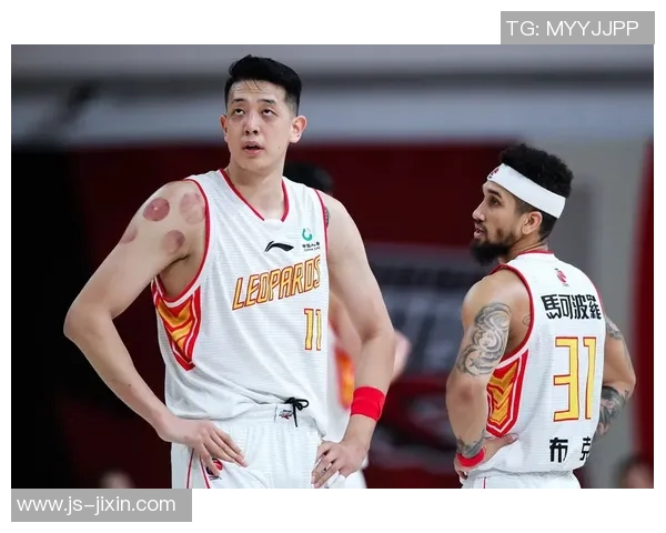 第17轮激战广东队迎战浙江队争夺季后赛关键胜利